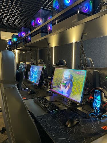 D-Gaming e-Sport Center