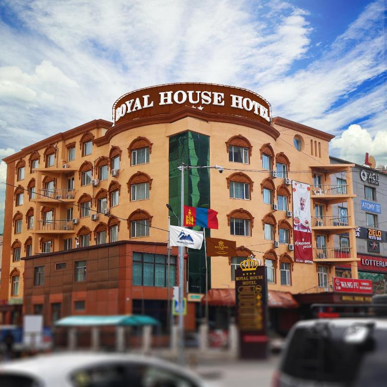 Royal House Hotel